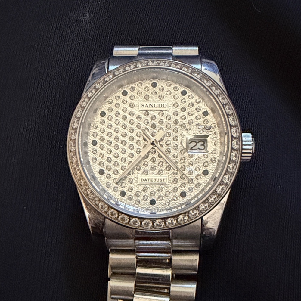 Sango Silver Crystal Men's Watch